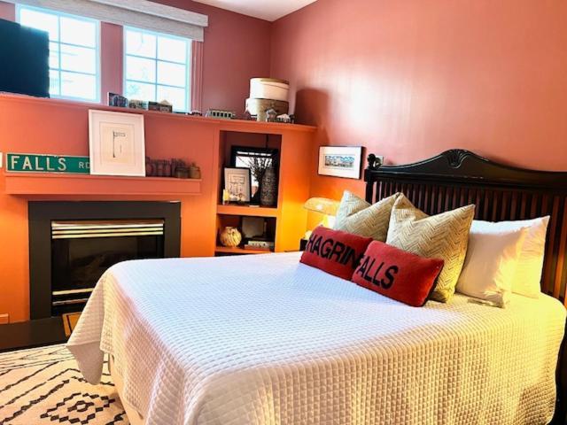 Inn Of Chagrin Chagrin Falls Extérieur photo